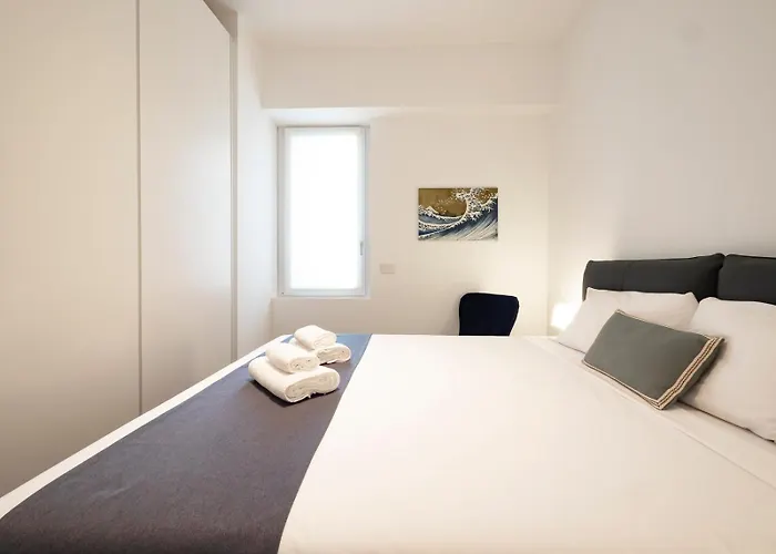 Modern Two-room In Corso Buenos Aires