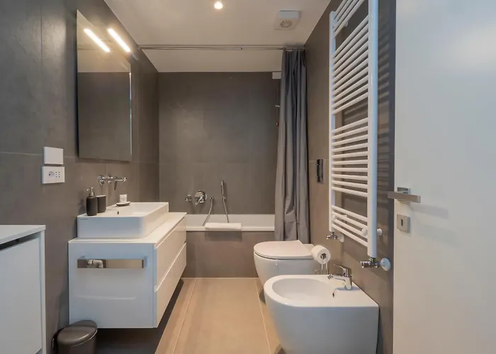 Modern Two-room In Corso Buenos Aires