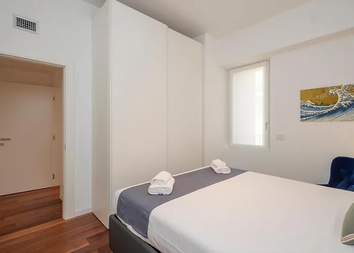 Modern Two-room In Corso Buenos Aires Milán